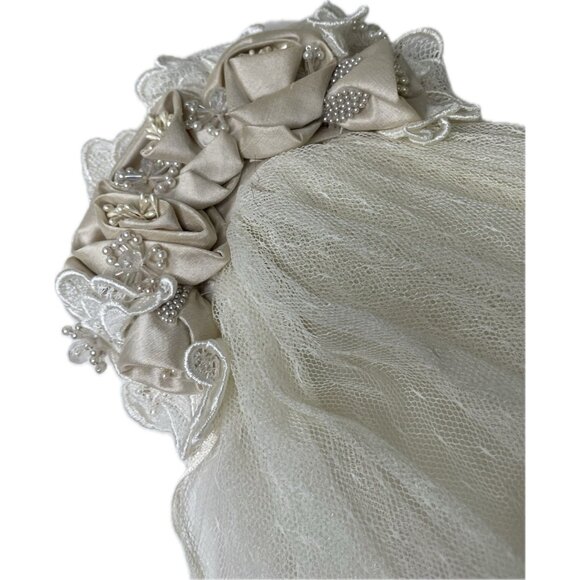 Victorian Style VTG  Wedding Gown Champagne Duchesse Satin & Lace, Silk Size S 4 - Picture 7 of 11